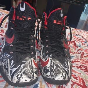 lebron 11s graffiti